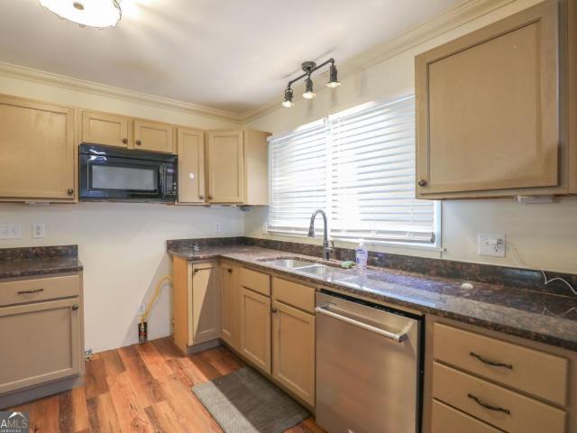 127 Fourth Street SW