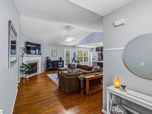 127 Oak Drive