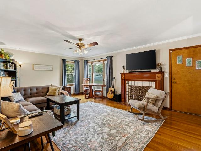127 Lexington Drive