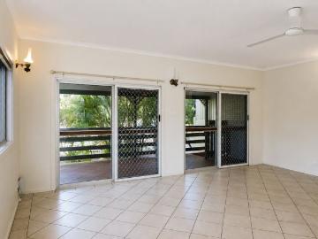 127 Lee Point Road
