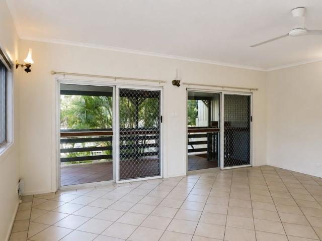 127 Lee Point Road