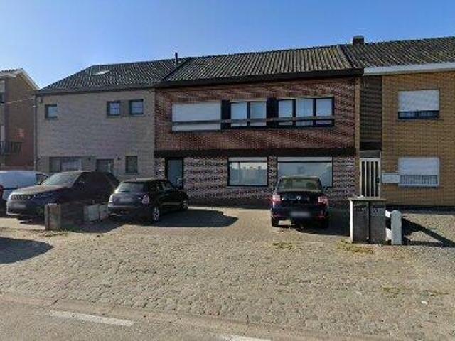 127 m2 apartment for rent in Assenede