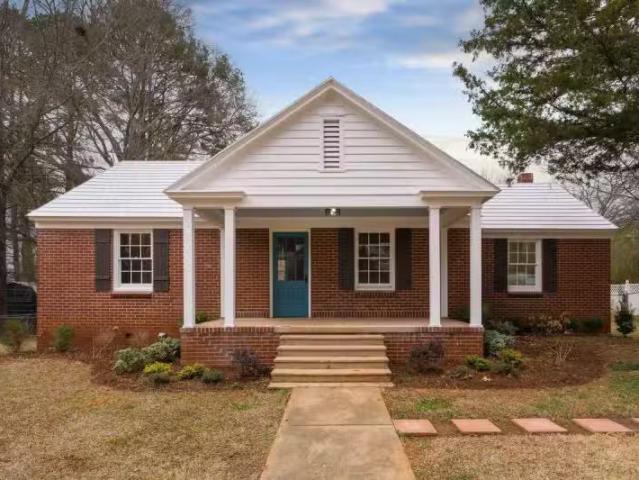 127 MEADOW LN, TRUSSVILLE, AL 35173