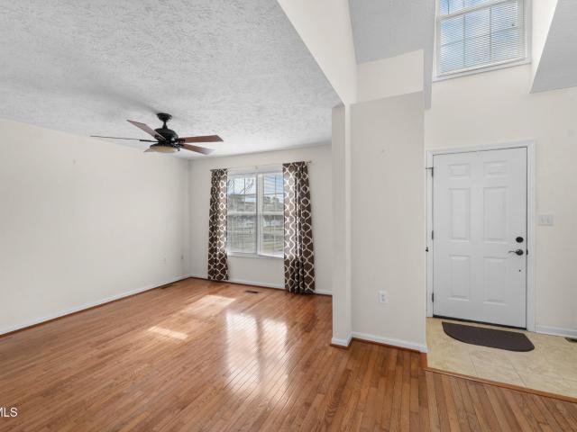 127 Smartview Lane 127