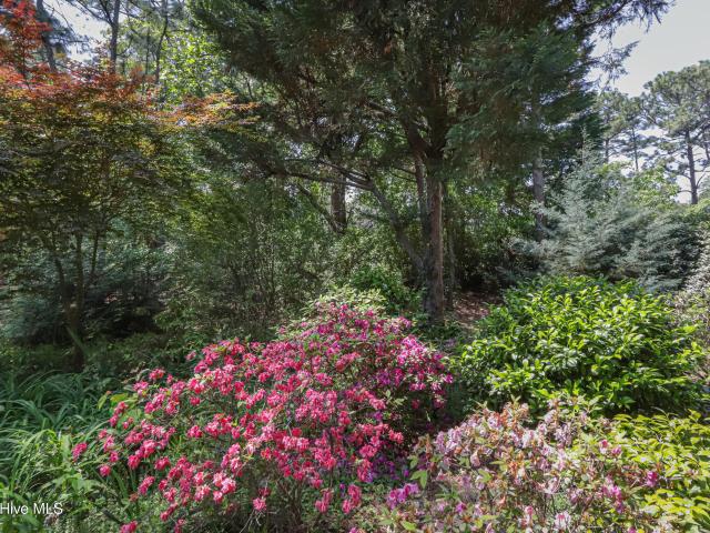 127 Sakonnet Trail