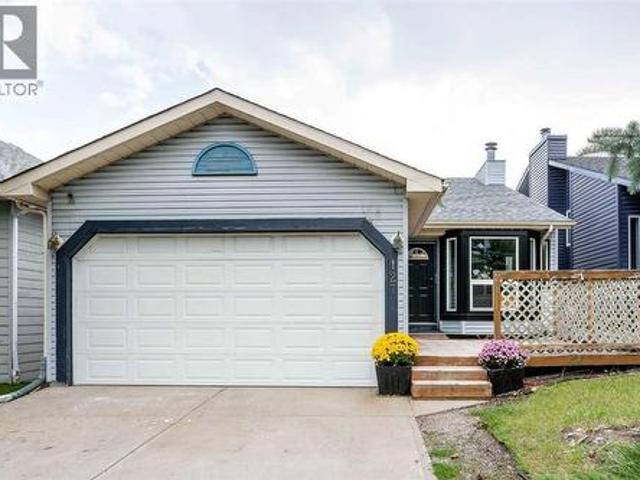 127 Shawinigan Drive Sw, Calgary, AB, T2Y 2W1 house for sale | Listing ID A2339 | Royal LePage