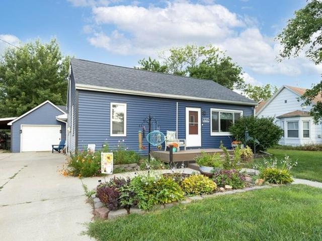 127 Simpson St, Blencoe, IA 51523
