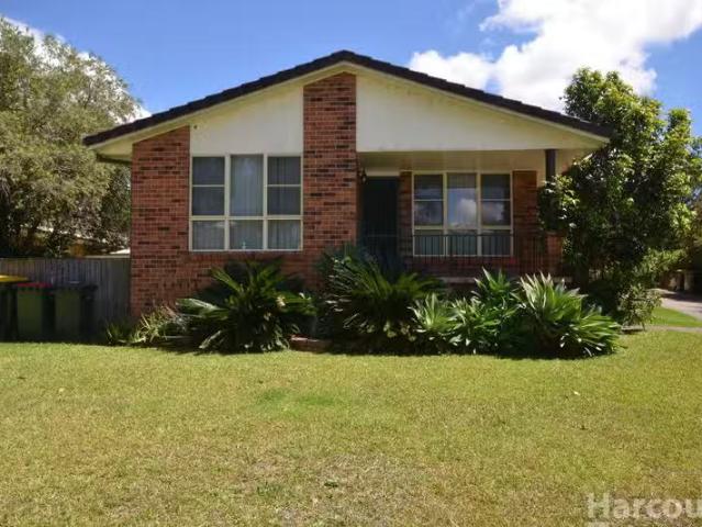 1/27 Peppermint Crescent, Wauchope, NSW 2446 Villa for Rent