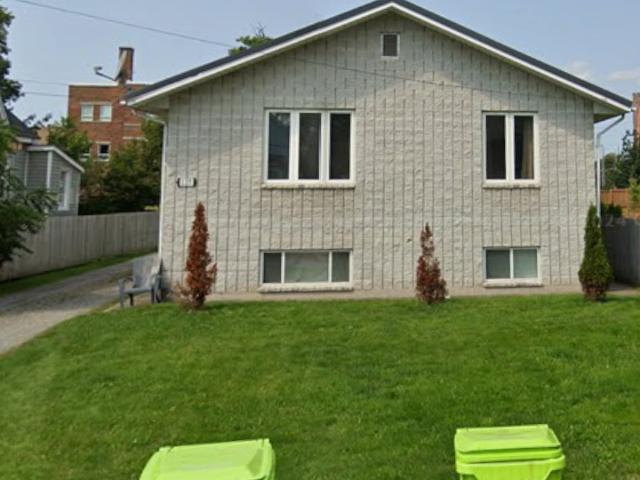127 Pilgrim St. Upper Unit 1 [Available Now]