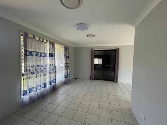 127 Queens ParadeBrighton QLD 4017, Australia
