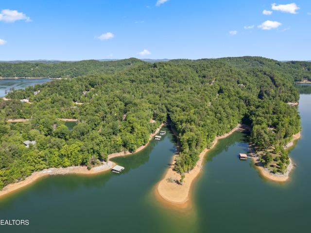127 Ridgeland Lane