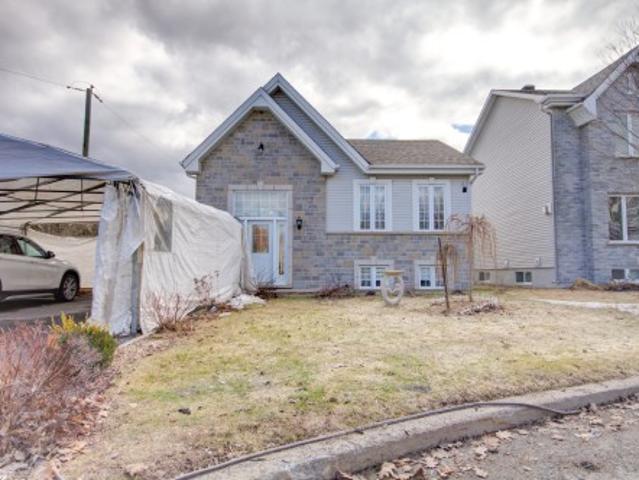 127 Rue De La Jeunesse, Terrebonne La Plaine, QC, J7M 2H8 house for sale | Listing ID 21237 | Royal LePage