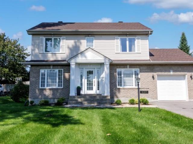 127 Rue Picasso, Notre Dame De L'Île Perrot, QC, J7V 8X6 house for sale | Listing ID 27261 | Royal LePage