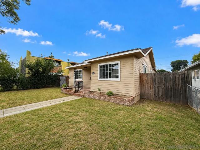 127 W 5th Ave, Escondido, US, CA