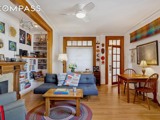 127 West 82nd Street, New York, NY