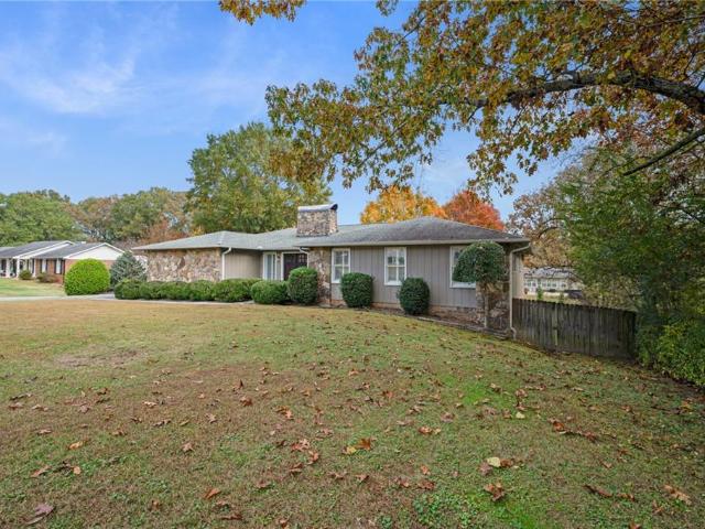 127 Windsor Dr, Calhoun, GA 30701 | MLS #7808