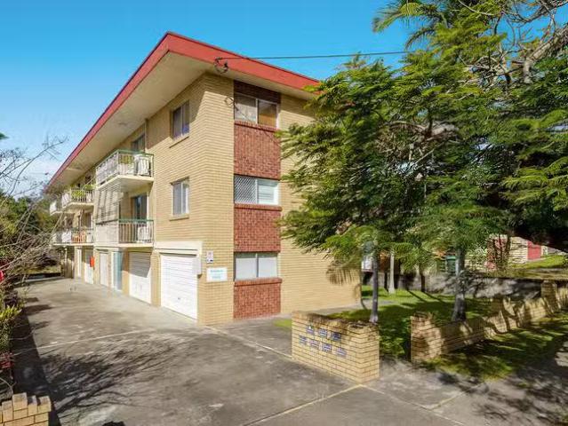 1/27 Thorpe Street, Balmoral, QLD 4171