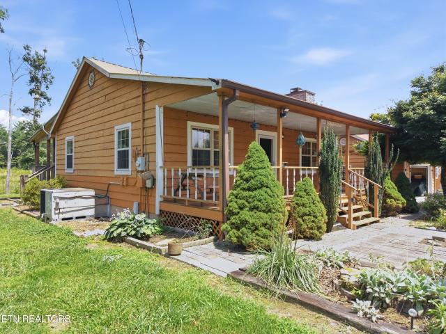 127 Valerie Drive