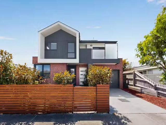 1/27 Vincent Street, EDITHVALE, VIC 3196 Townhouse for Rent