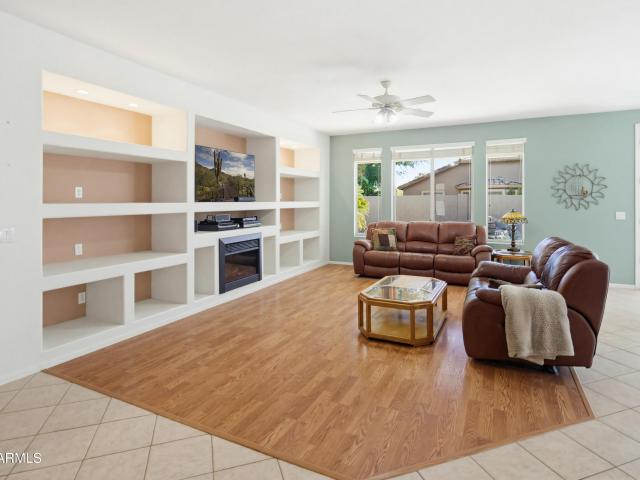 12847 N 149TH Drive