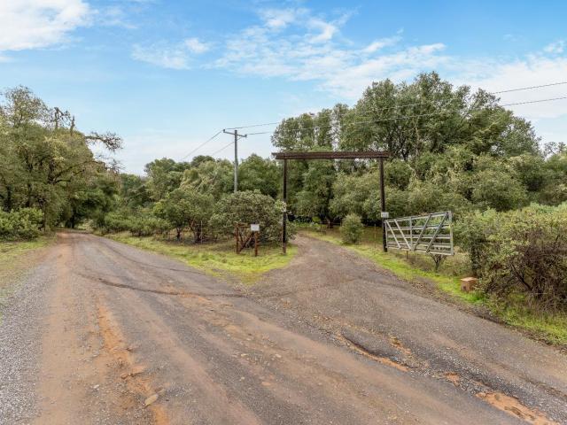 12850 Pine Ave, Potter Valley, CA 95469 | MLS #325104