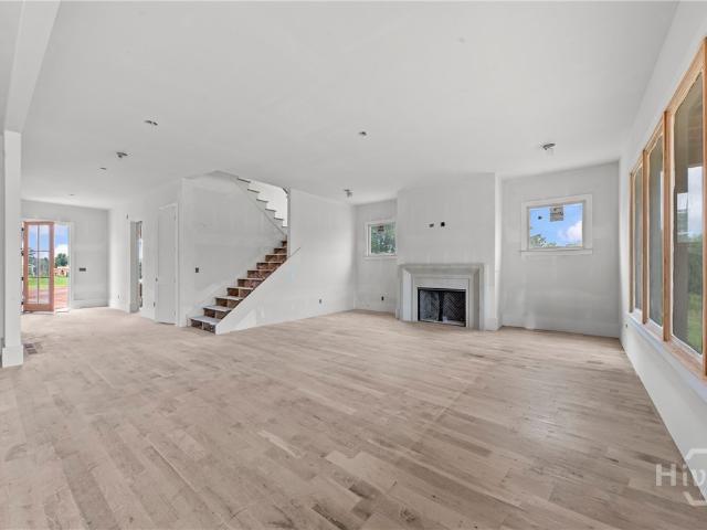1285 Malcom Estates Court