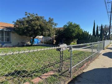 1285 E Kingsley, Pomona, US, CA