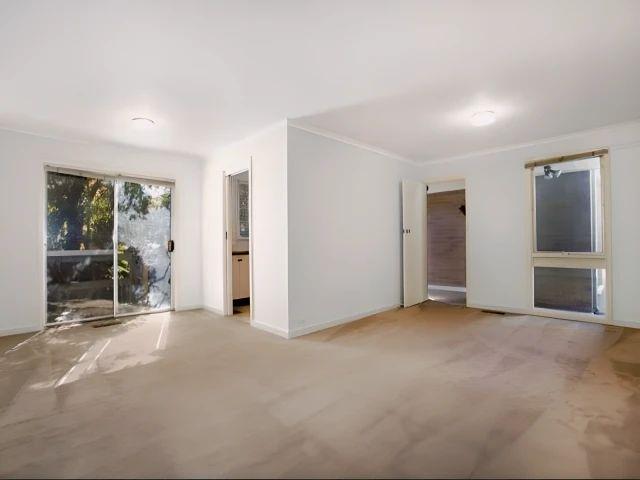1287 Burke Road, Melbourne