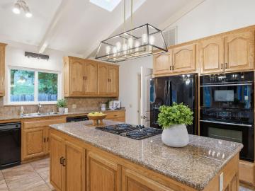 12880 Tabeau Ct, Pine Grove, CA 95665 | MLS #226057
