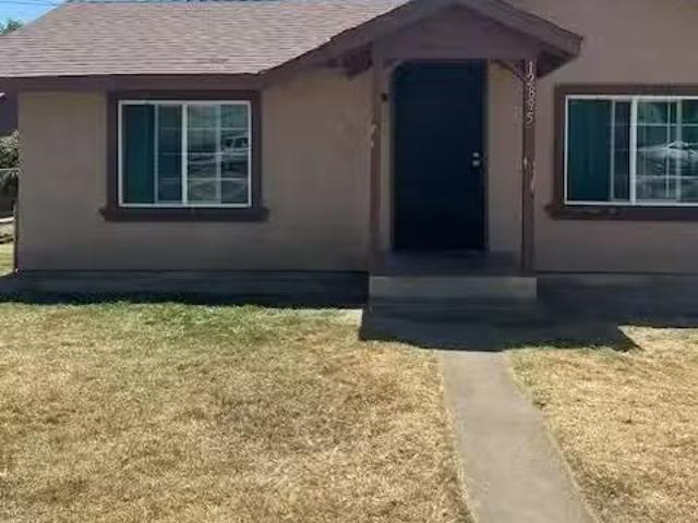 12895 SCHOOL AVE, CUTLER, CA 93615