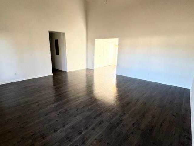 1289 Huntly Circle