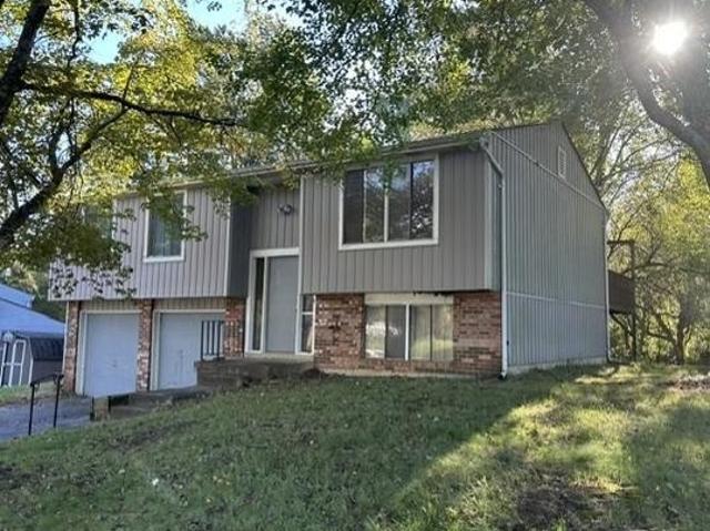 12803 Windbrook Dr, Clinton, MD 20735