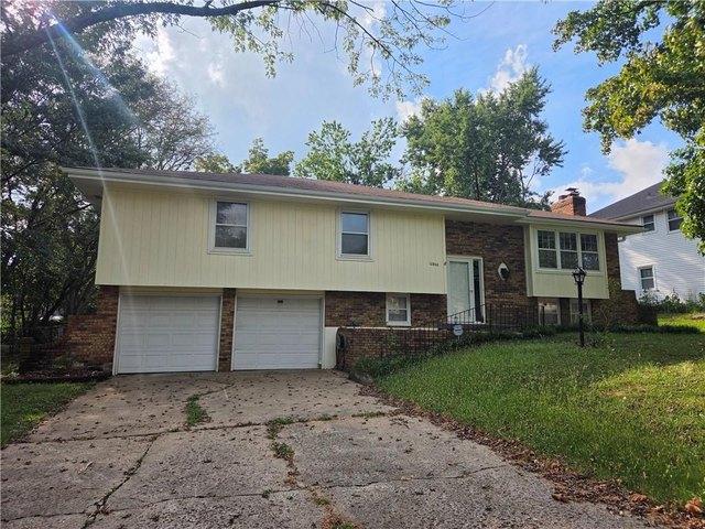 12800 Ewing Ave, Grandview, MO 64030