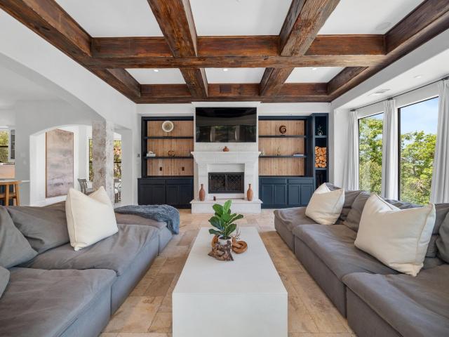 12804 Hughes St, Austin, TX 78732 | MLS #176787