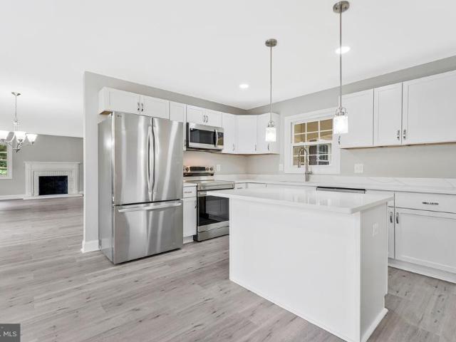 12806 Middleton Lane