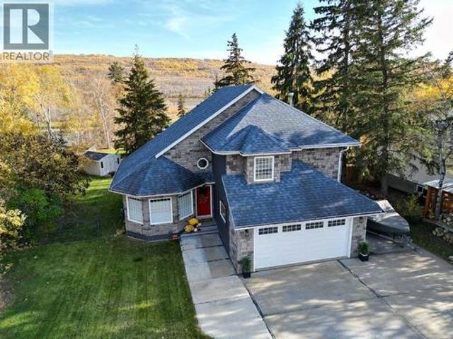 1280 Street, Peace River, AB, T8S 1W8 house for sale | Listing ID A2351 | Royal LePage