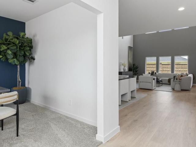 12819 Sunny Fields Lane