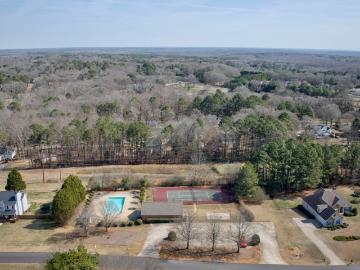 1281 Calls Creek Circle