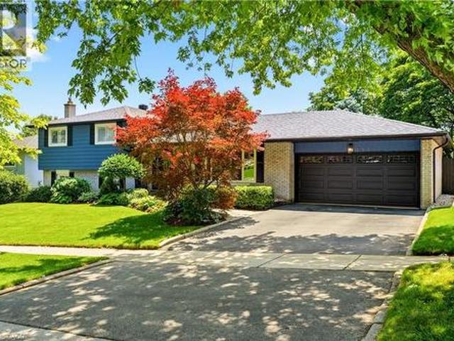 1281 Lakeview Drive, Oakville, ON, L6H 2N1 house for sale | Listing ID 40850 | Royal LePage