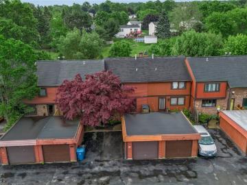 1281 Peppertree Drive