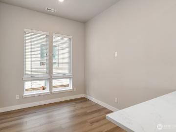 1281 th Ave S, Seattle, WA 98178 | MLS #2534