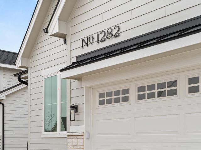 1282 S 92nd Street, West Des Moines, USA, IA