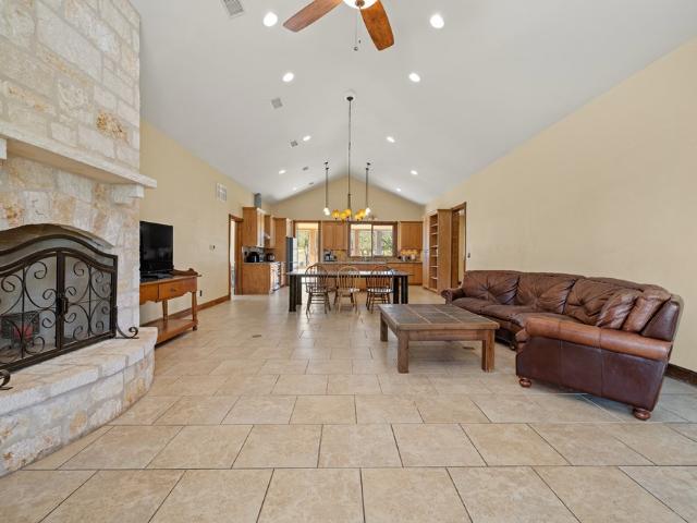 1282 Vintage Oaks Dr, Fredericksburg, TX 78624 | MLS #98568