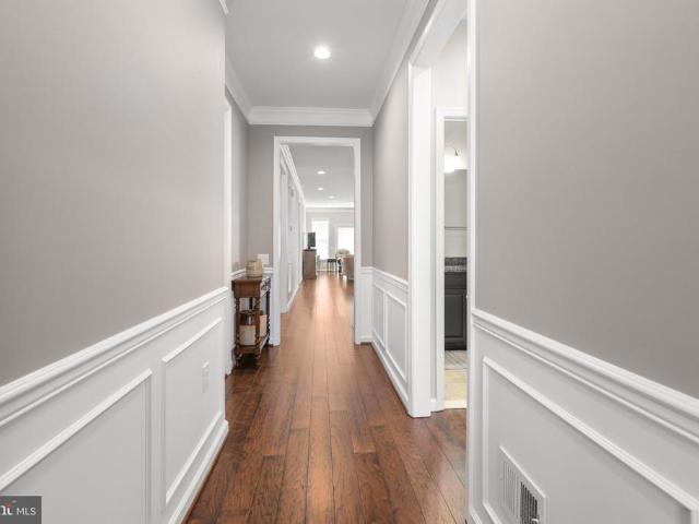 128 Castle Hill Drive