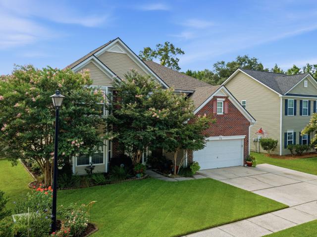 128 Charlesfort Way