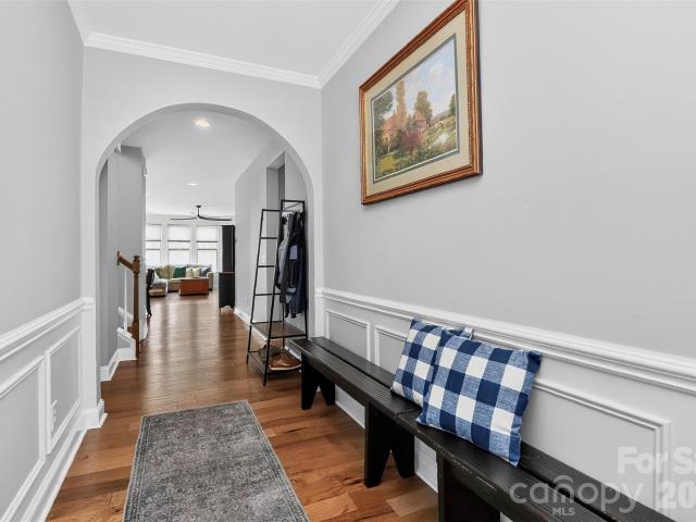 128 Creekside Crossing Lane