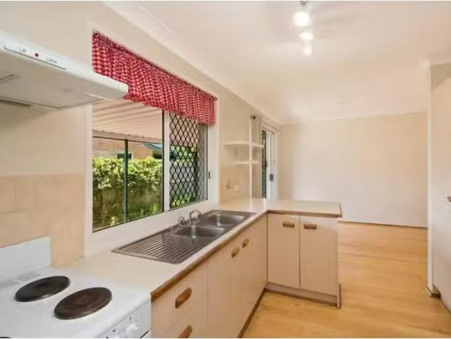 1/28 Andrew Avenue, Pottsville Townhouse for rent Listed by T.