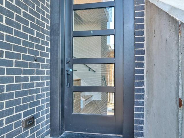 128 Goethe Street
