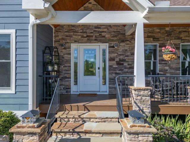 128 Gray Eagle Lane