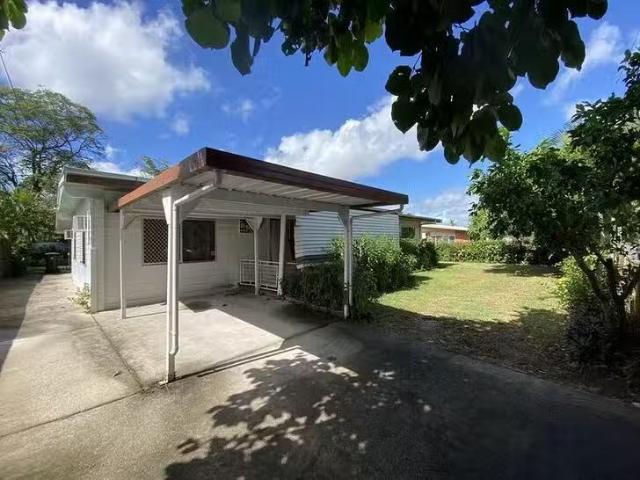 128 English Street, Manunda, QLD 4870